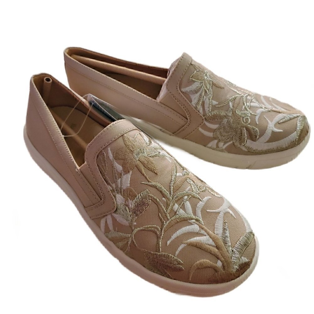BareTraps Bonaire Loafers, Baretrap Slip-On Flats, Woman's Loafers NIB